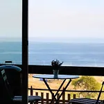 Lovely Apartment Close To Everything With A View!